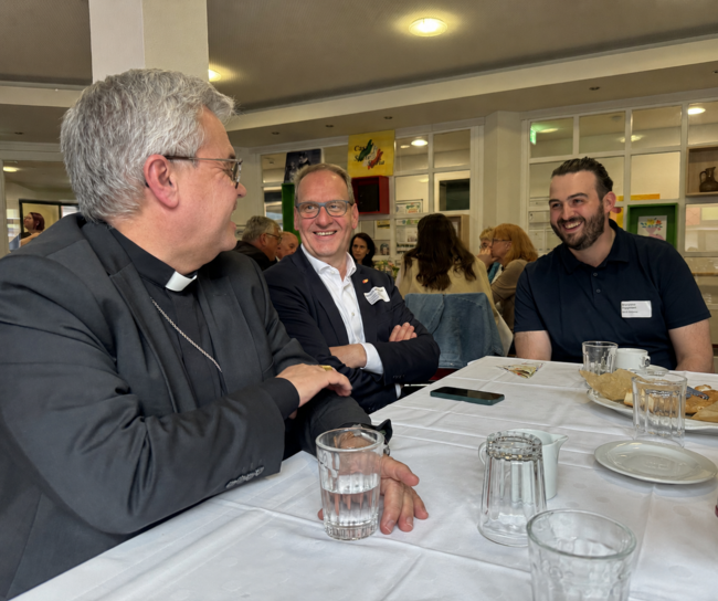 Besuch_Erzbischof_3